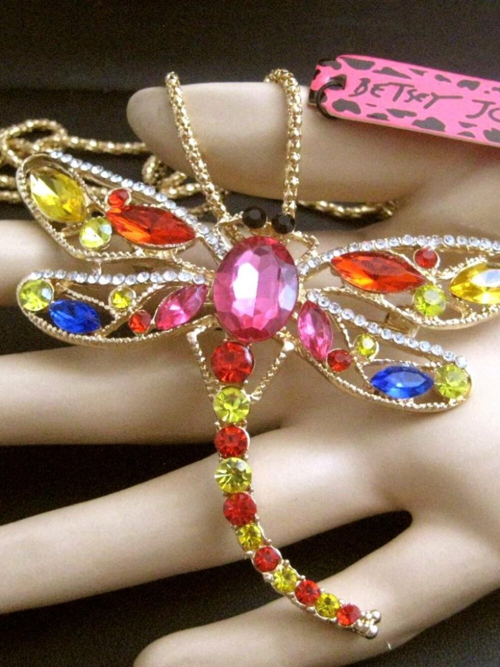 BETSEY JOHNSON Dragonfly pendant Necklace NWT